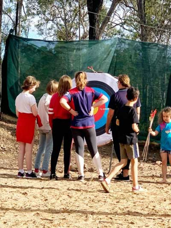 kids camp activites archery