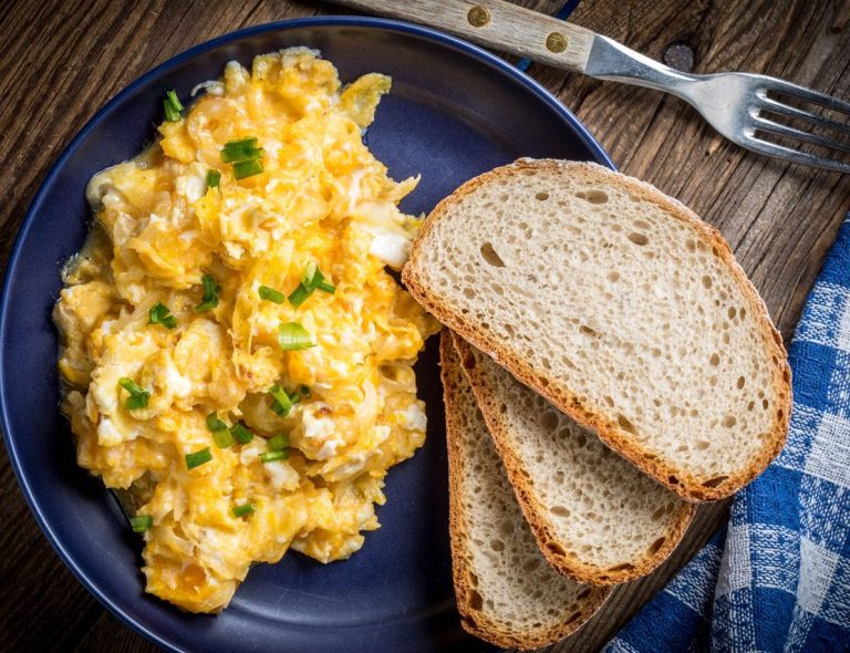 campfire scrambled eggs recipe