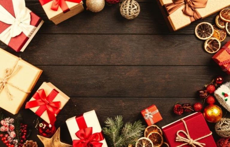 the best christmas camping gifts for campers (1)