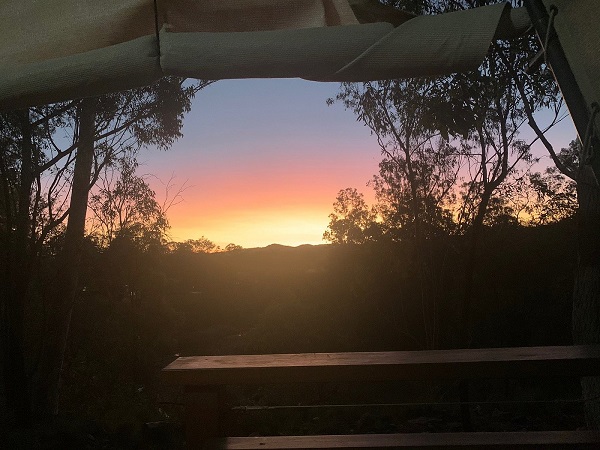 sunset-camping-murphys-creek-escape