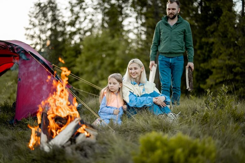 camping-as-a-means-of-family-bonding-murphys-creek-escape