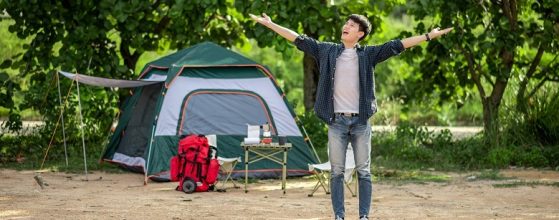 solo-camping-freedom-around-Australia-Murphys-Creek-Escape