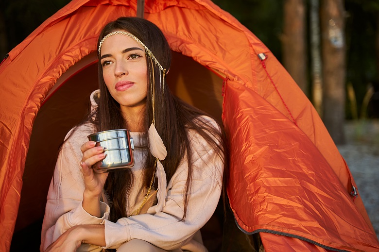 woman-solo-camping-Australia-Murphys-Creek-Escape